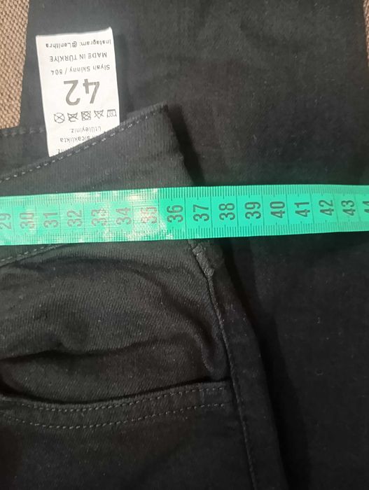 Черни дънки Л размер Нови