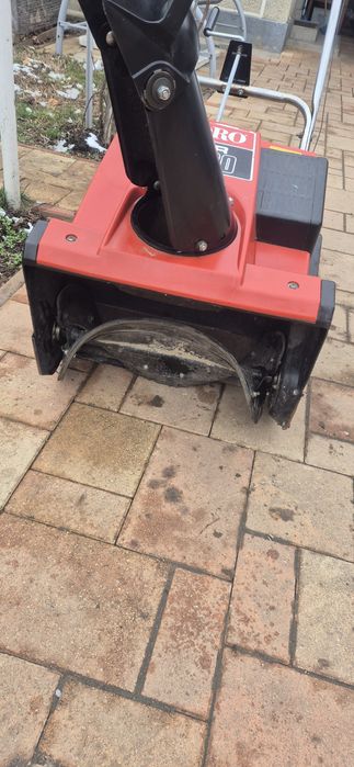 Aparat aruncat zăpadă pe benzină Toro  profesională