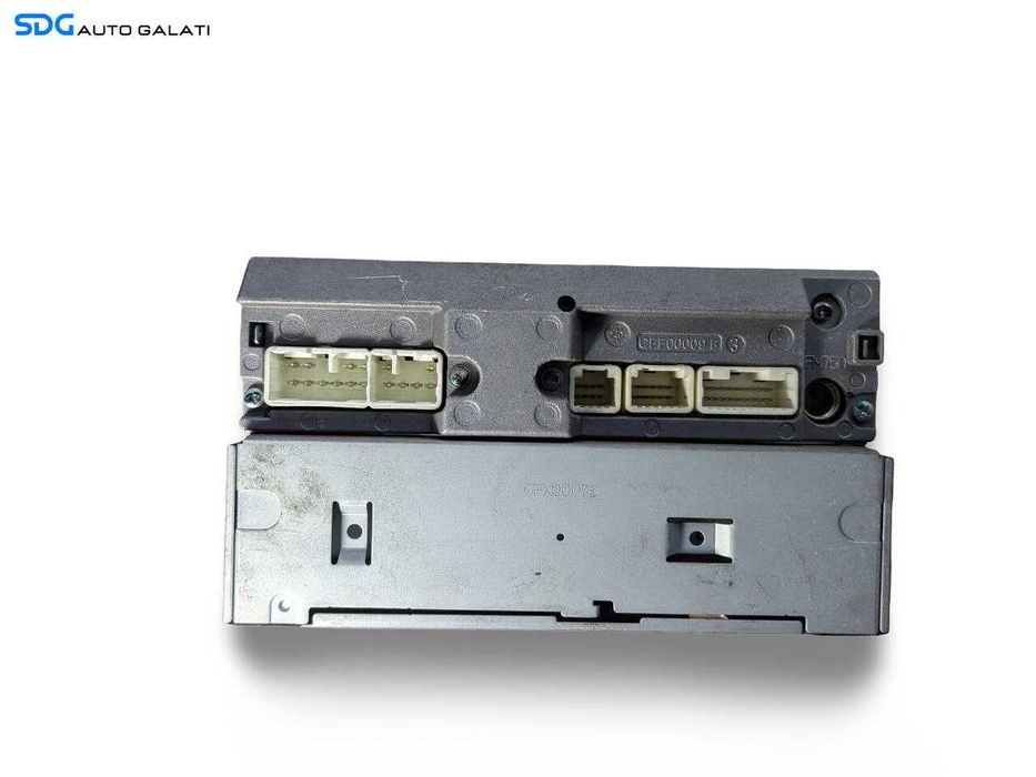 Casetofon Radio CD Player Toyota Avensis T25 2003 - 2009 Cod 86120-05110 [L9666]