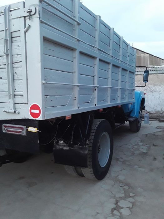 Tayyor ishlab turgan Zil sotiladi.