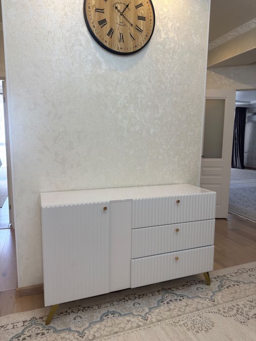 Продам Комод 40*140 см