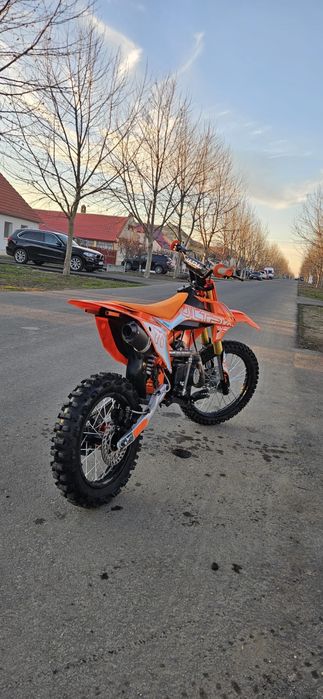 Vând cross Ultra 125cc