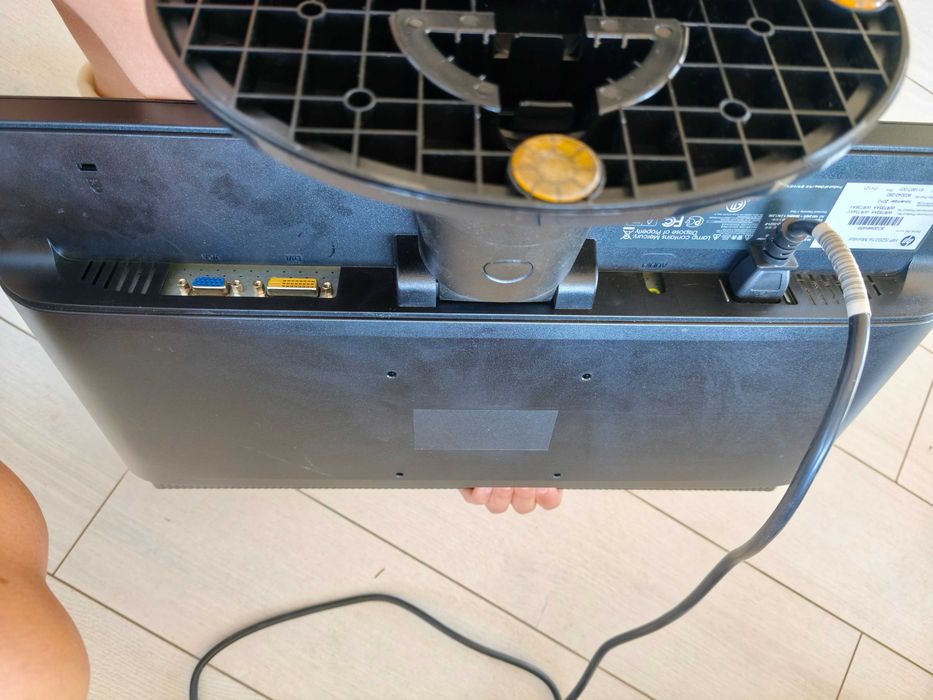 Монитори Acer и HP