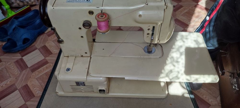 Швейная машина Bernina