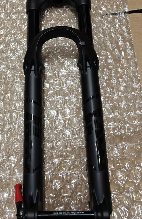 FOX PERFORMANCE 38, 160mm , 29', FLOAT , GRIP, нова вилка