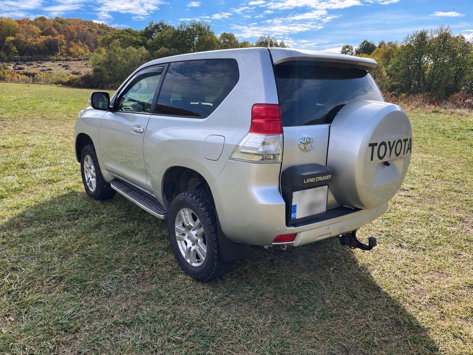 Toyota Land Cruiser J155 3.0 D-4D | 190 CP | Automat | 4x4 | 3 uși | TVA deductibil
