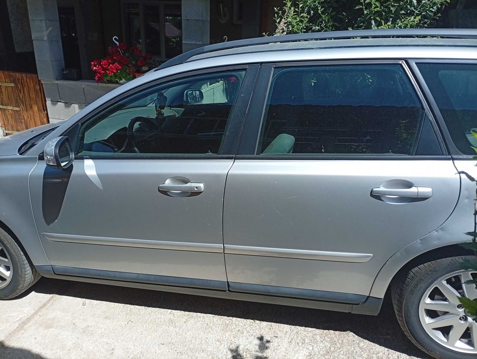Volvo v50 2008 2.0 diesel