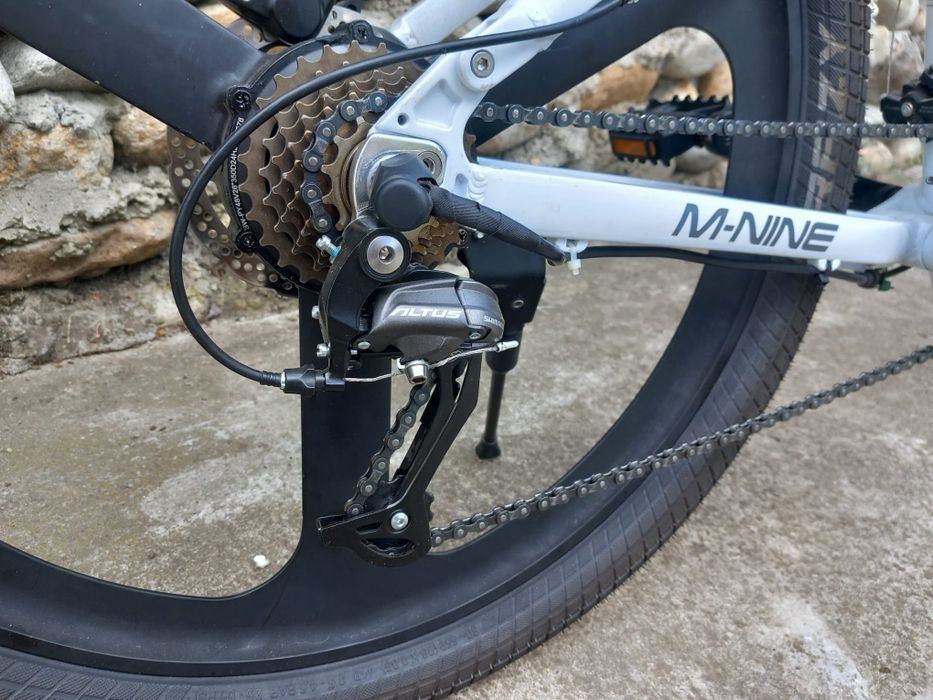 Bicicleta electrică pliabilă cu accelerație