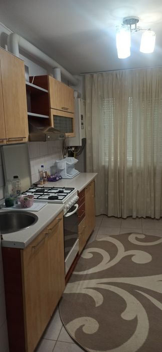 Inchiriez apartament 2 camere