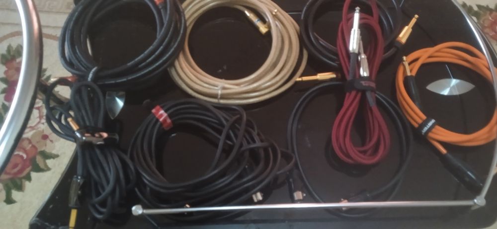 Музыкальные акмесуары