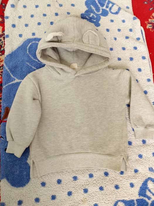 Продам толстовку 2000тг