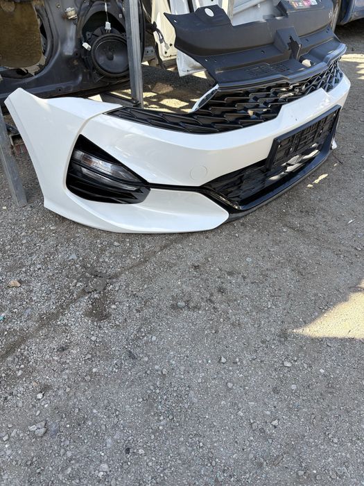 Предна броня за Kia K5 2022год.