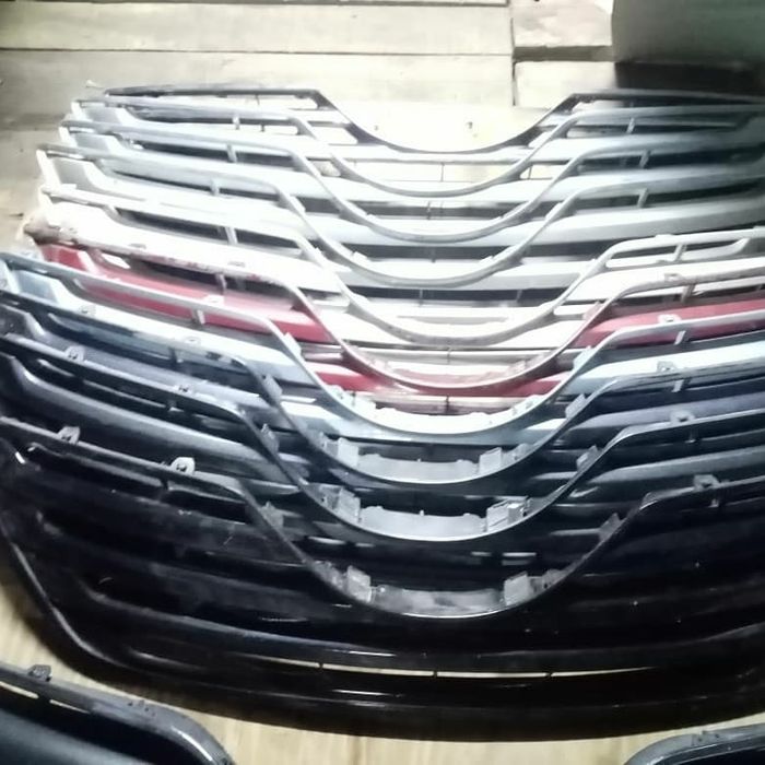 Бампер на камри 40