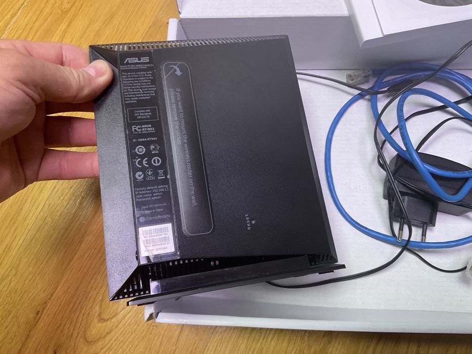 Router Asus RT-N53 Dual-band