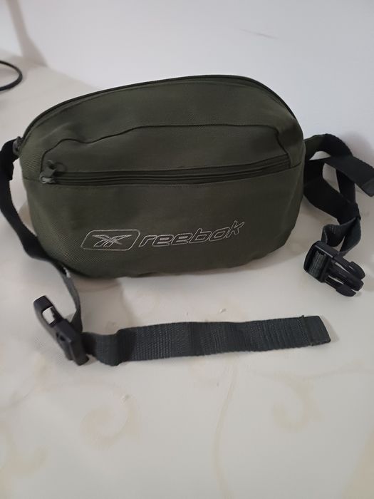 Borseta Reebok pentru băieti