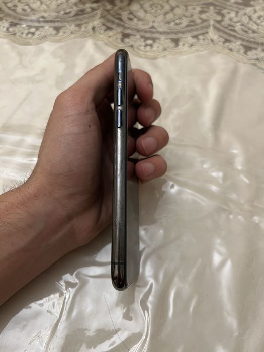 Iphone 11pro sotiladi