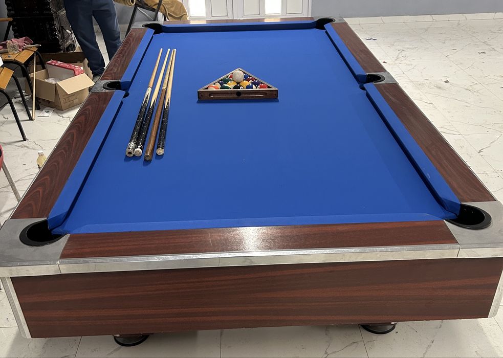 De vanzare masa de biliard