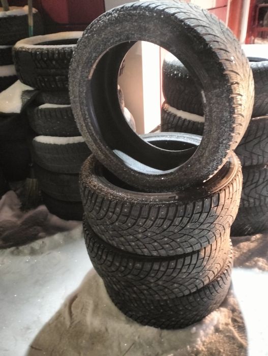 Продам зимнюю резину