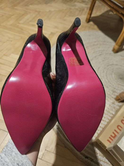 Pantofi negri stiletto