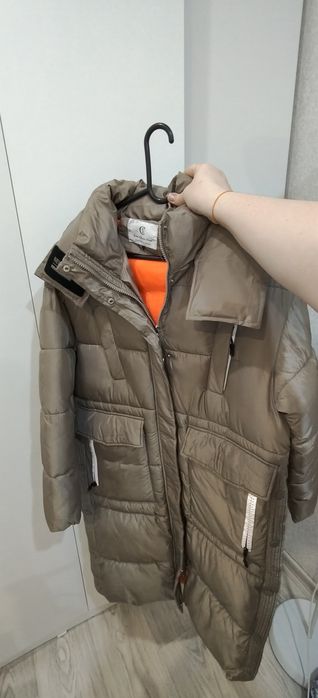 Продам куртки пальто