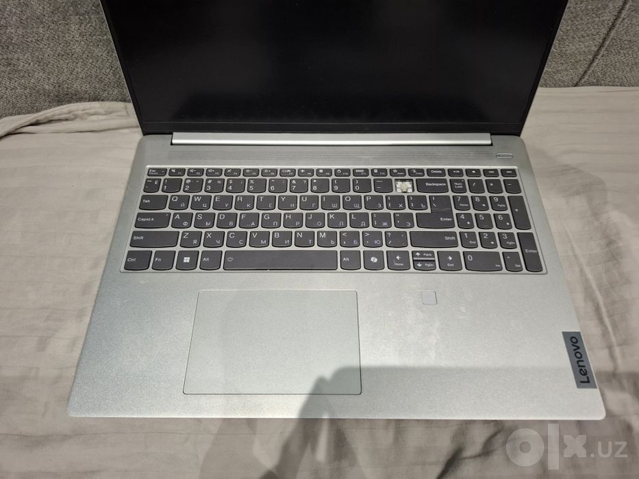 Lenovo idea pad slim 5,i5 120u 16 gb 512gb