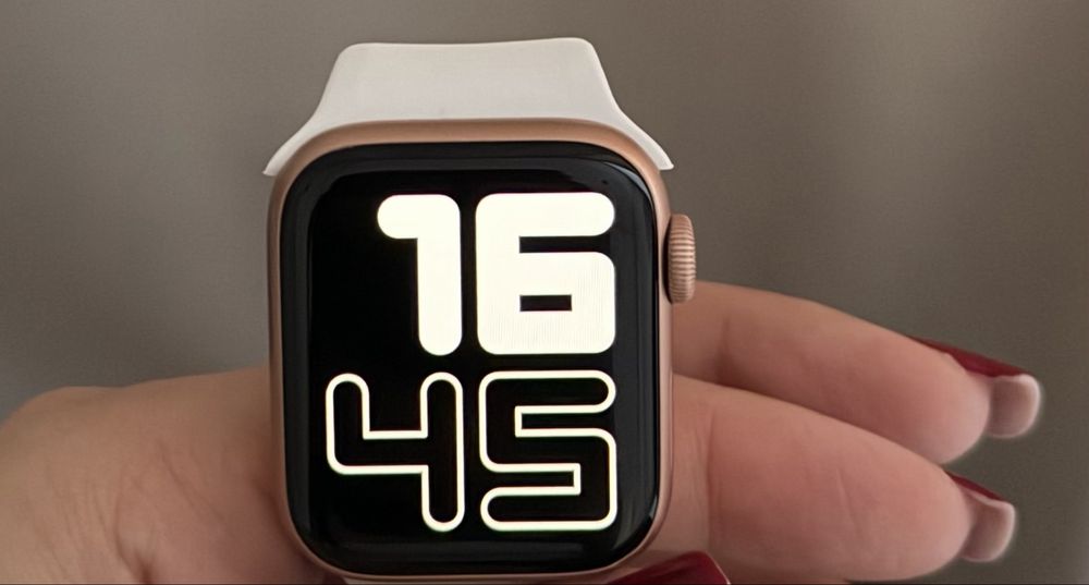 эпл уач se 1 серия