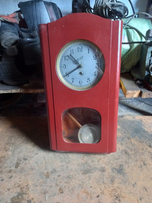 Продам часы производства СССР