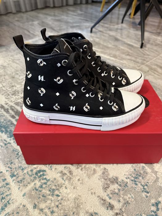 Спортни  кецове