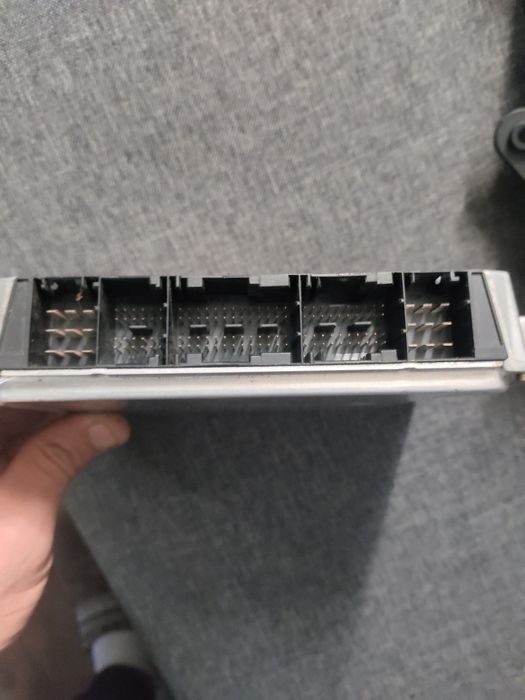 Компютър BMW 735i E65 ecu.