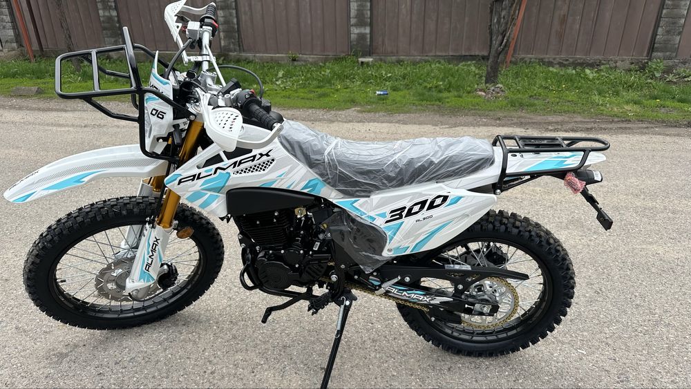 Продам эндуро  300куб