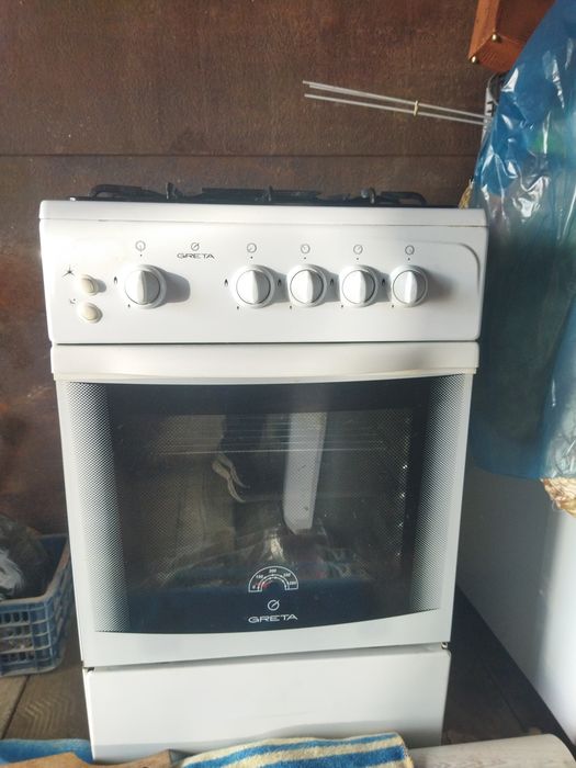 Газовая плита продам