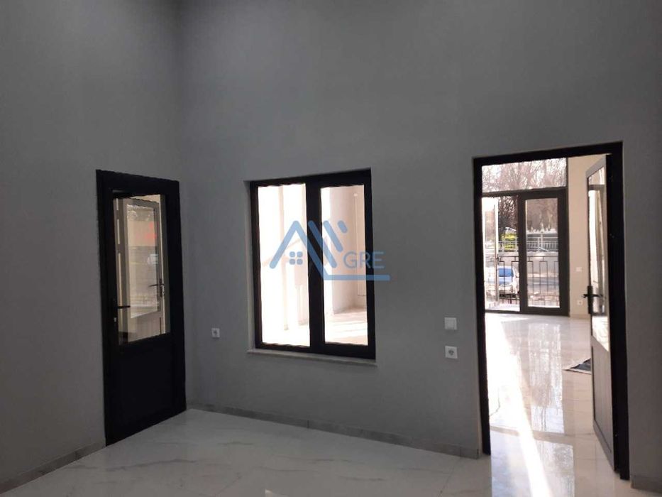 Яккасарай р-р ул.Шота Руставелли пересечение Кичик Халка йули 70 м²