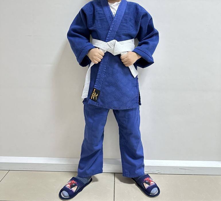 Форма, кимано для дзюдо, каратэ