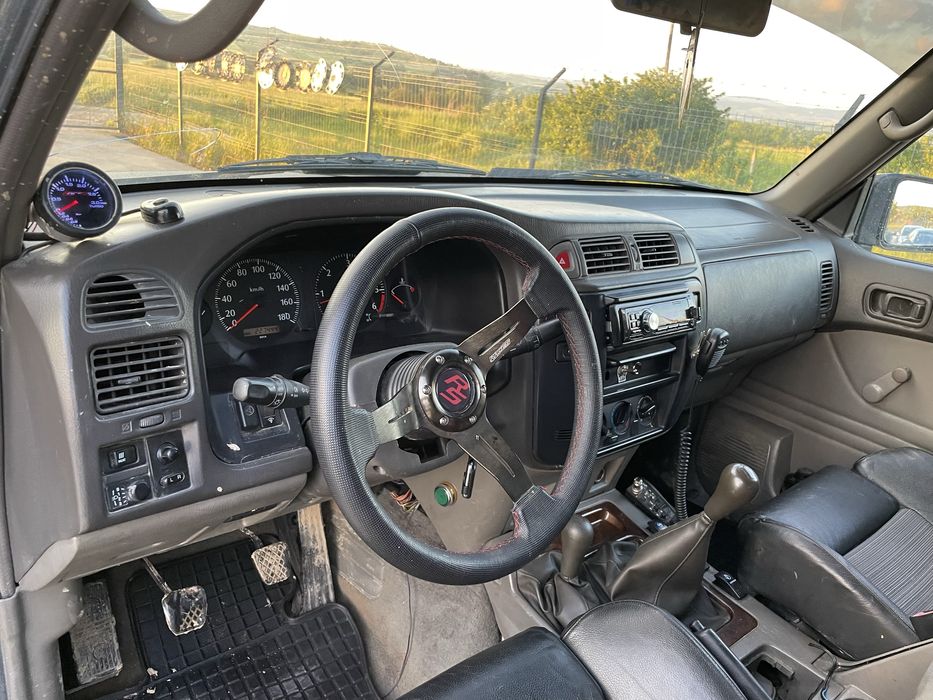 Caroserie complecta Nissan Patrol y61