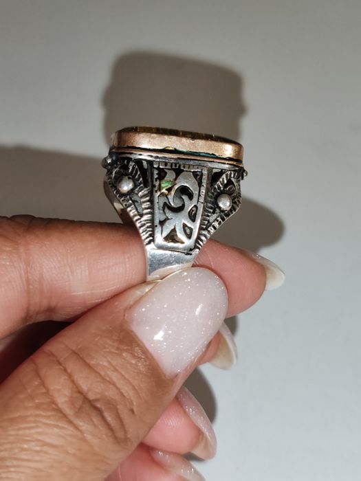 Мужской печатка .