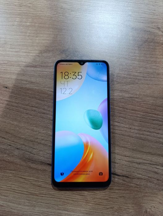 Продаётся телефон Redmi