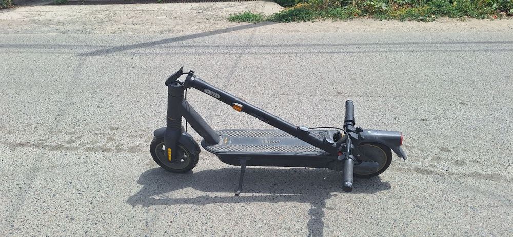 Электросамокат Ninebot Max