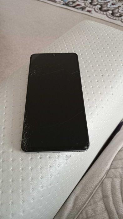 Продам смартфон самсунг в неисправном состоянии