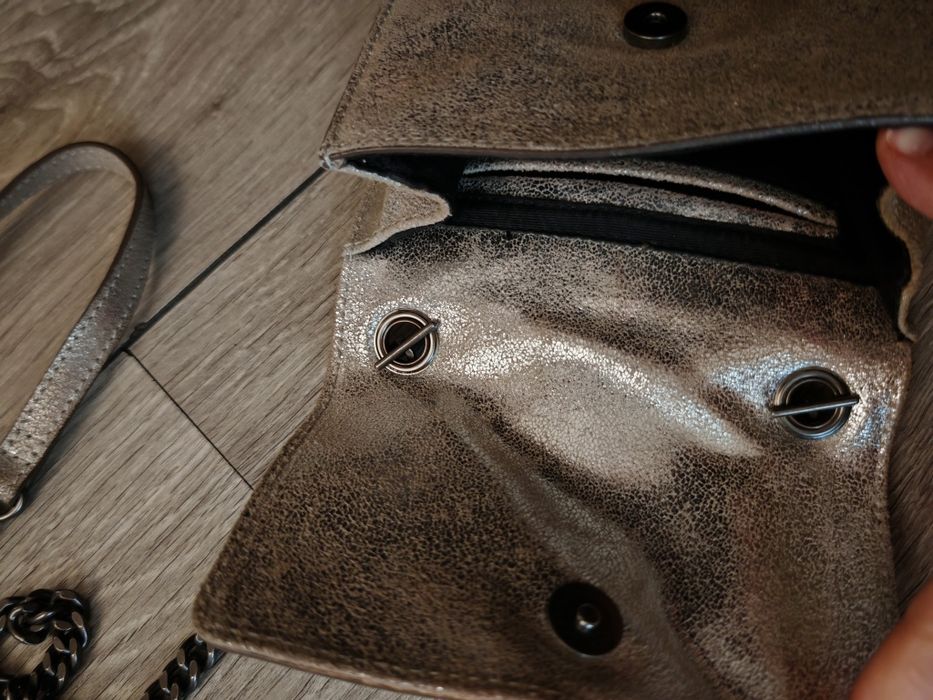 Gentuță Umăr Zara