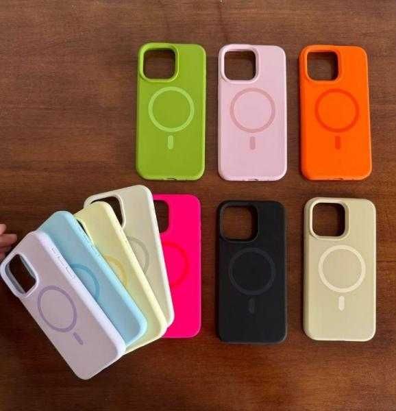 Калъфи за всички модели iPhone