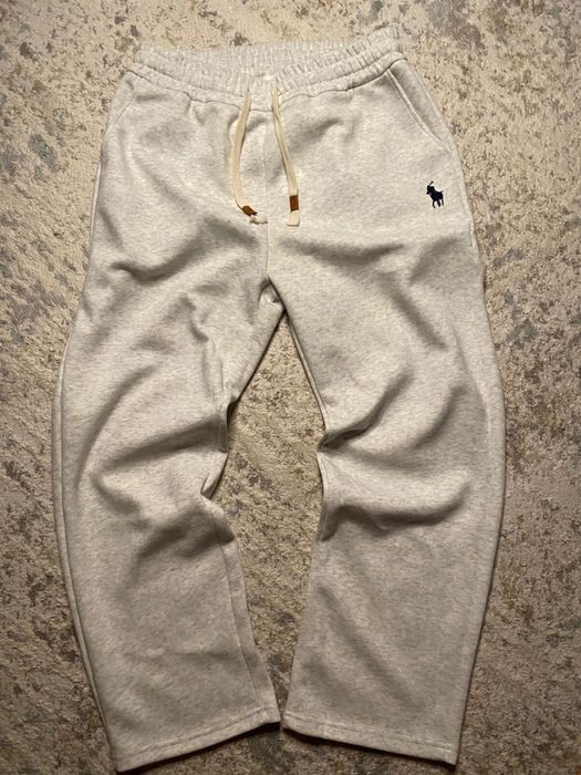 Стильная Поло одежда