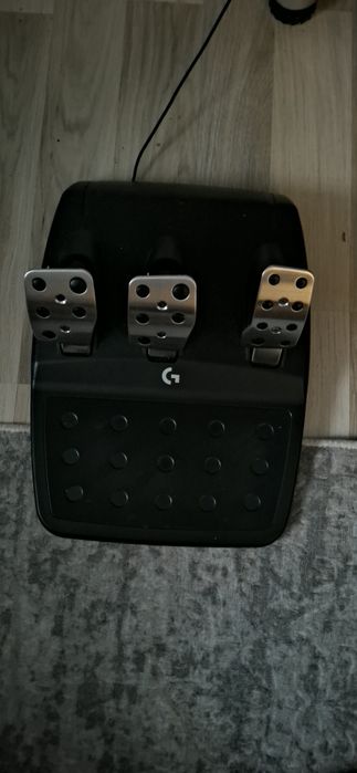 Gaming wheel Logitech g923