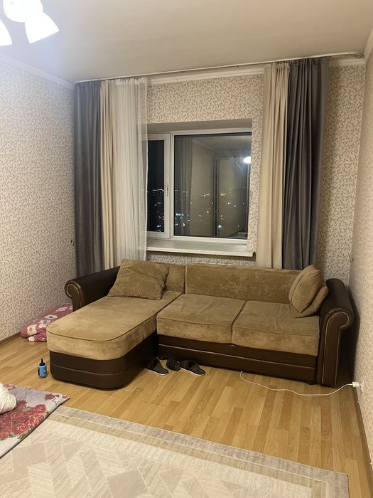 подселение 1 қыз керек