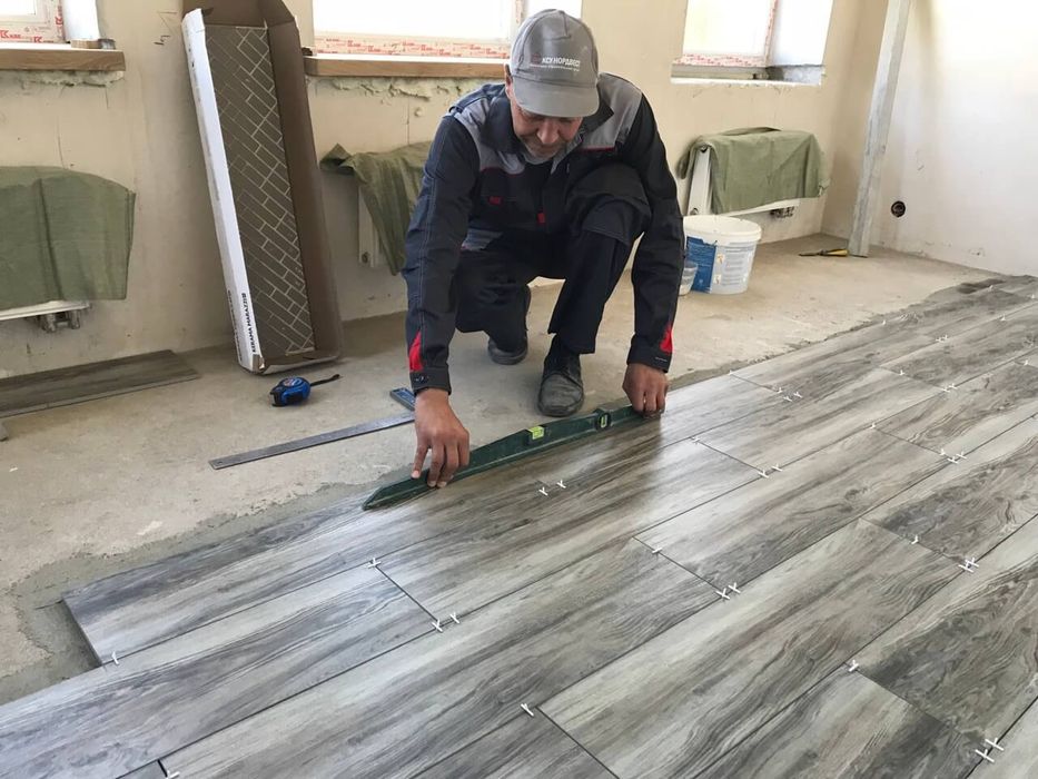 Плиточник кафельщик