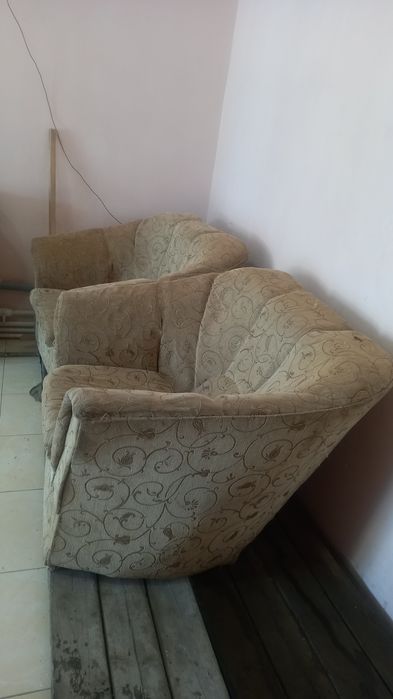 Диван мебель  мягкие кресло 2та  100.000