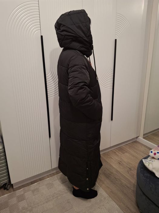 Продам пуховик женский