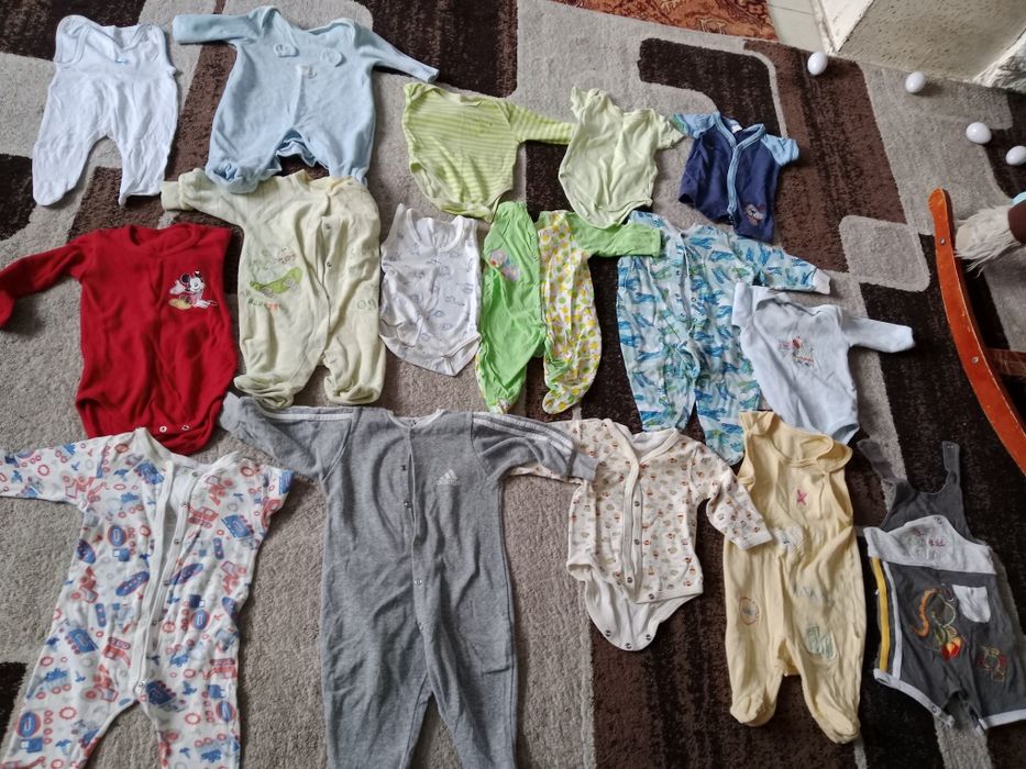Продам вещи для малышей