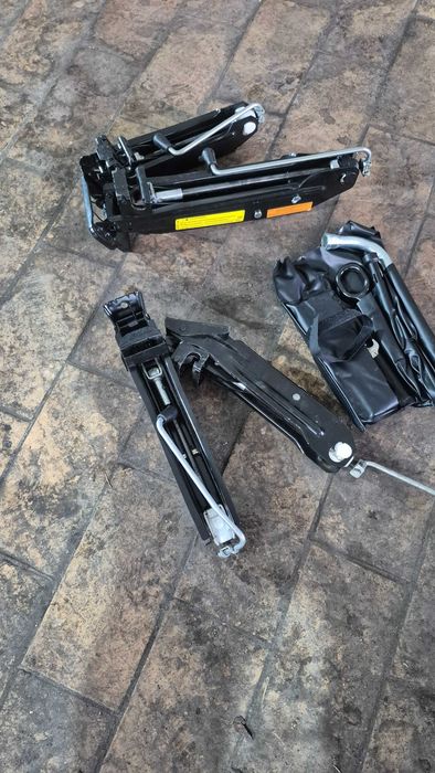 Cric vw,audi,skoda,caddy,tiguan,q5