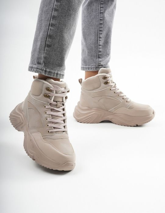 Демисезонные ботинки женские