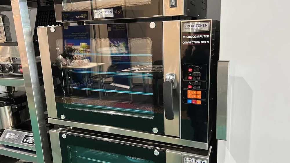 Печь конвекционная, пароконвектомат, пароконвекционная, парик для кафе